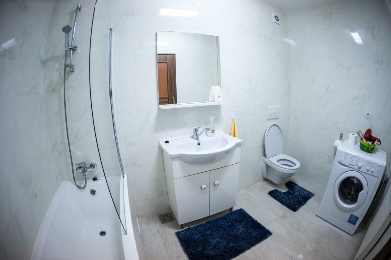 Travel Homzzz Apartments Targu Mures Exterior photo
