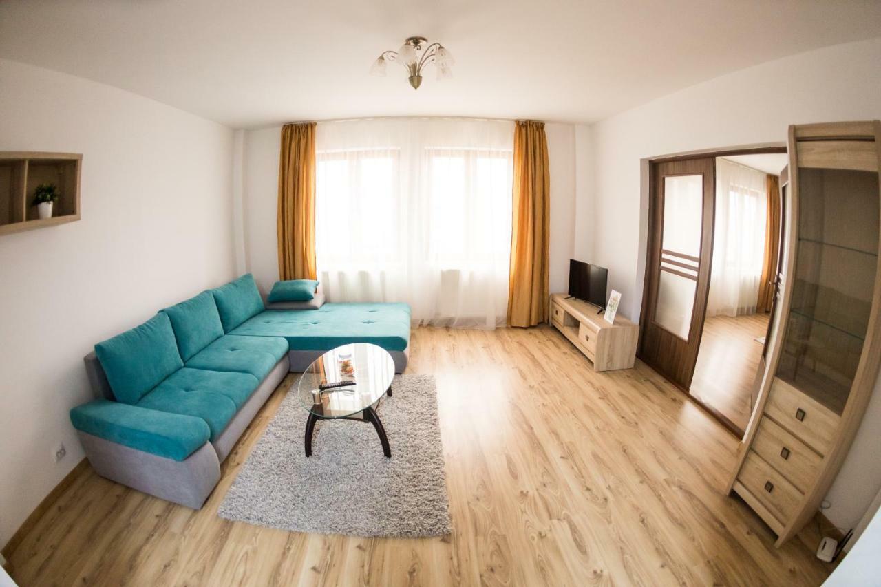 Travel Homzzz Apartments Targu Mures Exterior photo